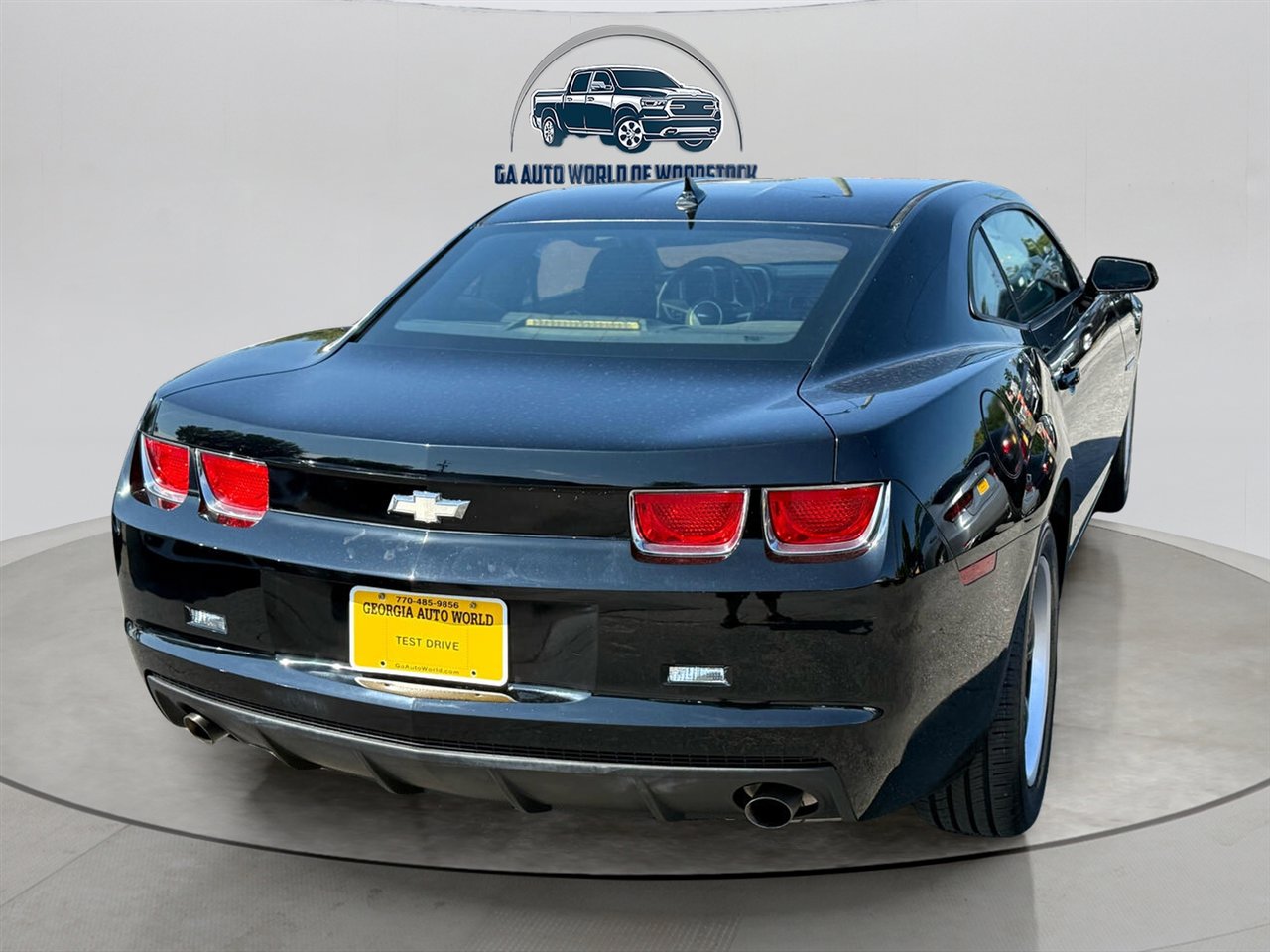 Used 2010 Chevrolet Camaro LS image 5