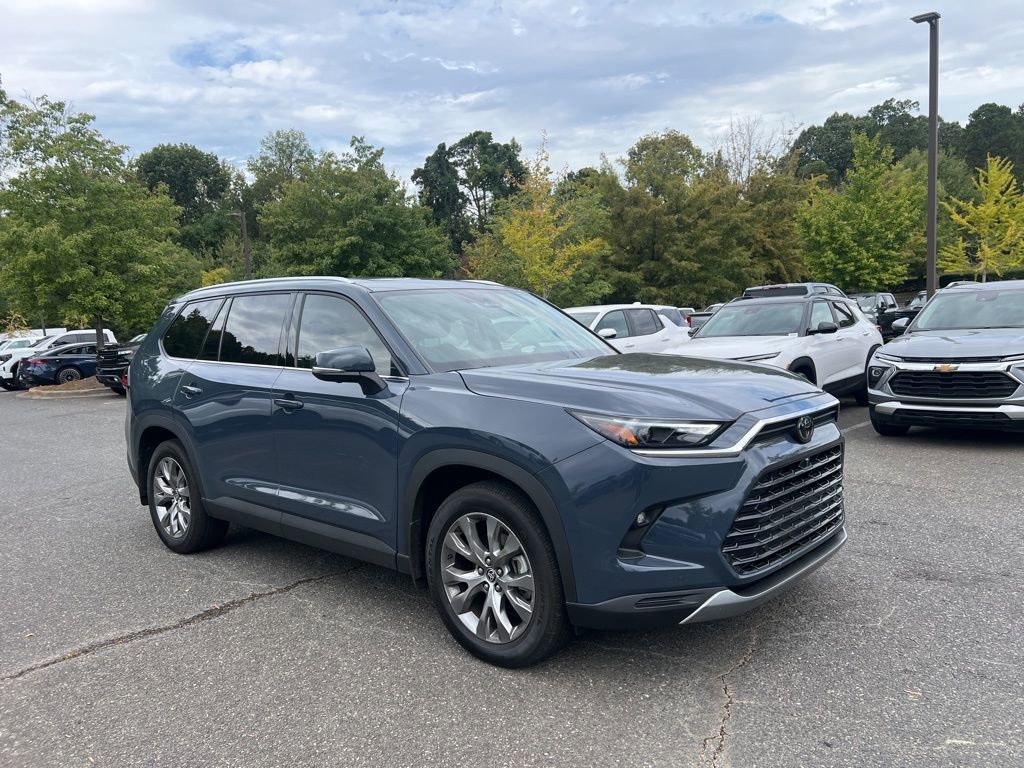 Used 2025 Toyota Grand Highlander FWD