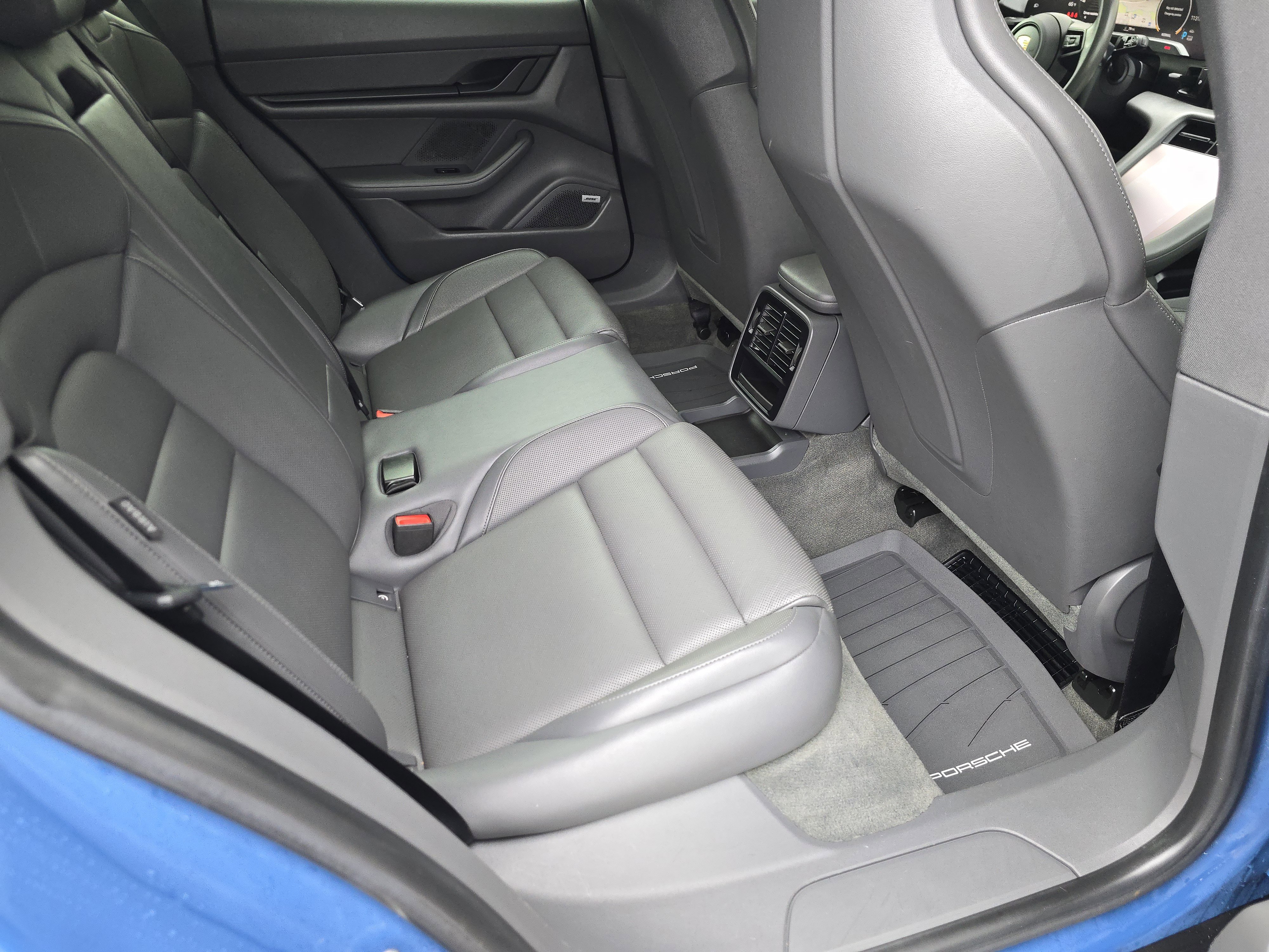 Certified 2021 Porsche Taycan 4 Cross Turismo image 14