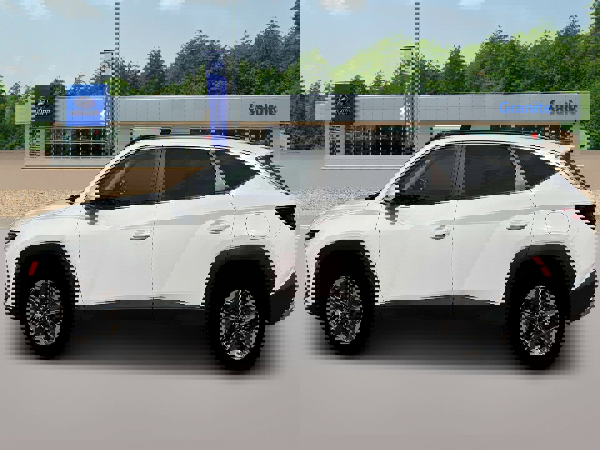 New 2026 Hyundai Tucson SEL image 3