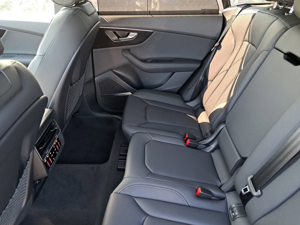 New 2026 Audi Q8 Premium Plus image 27