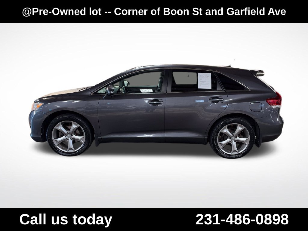 Used 2015 Toyota Venza AWD image 2