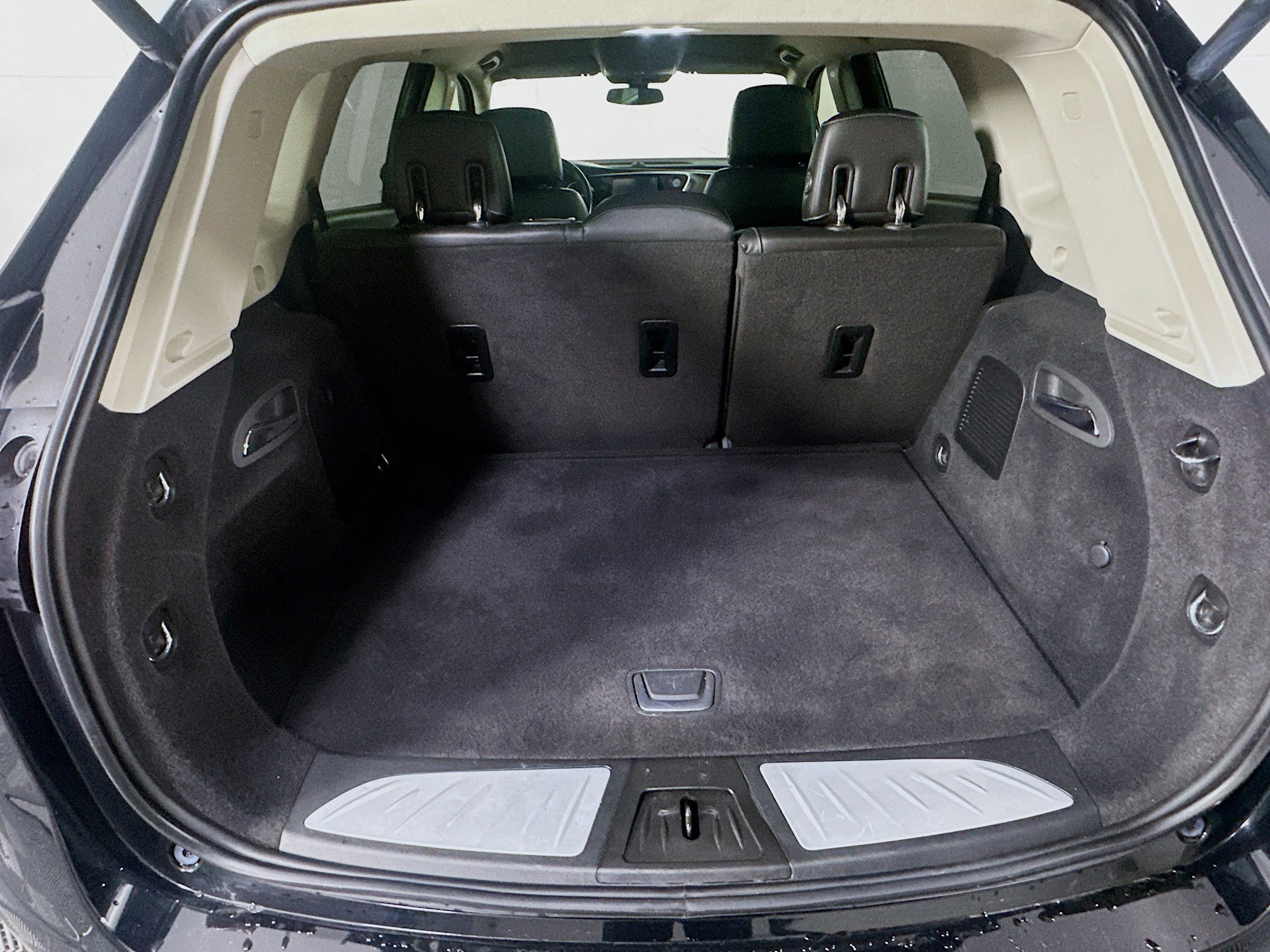 Used 2020 Buick Envision Essence image 27