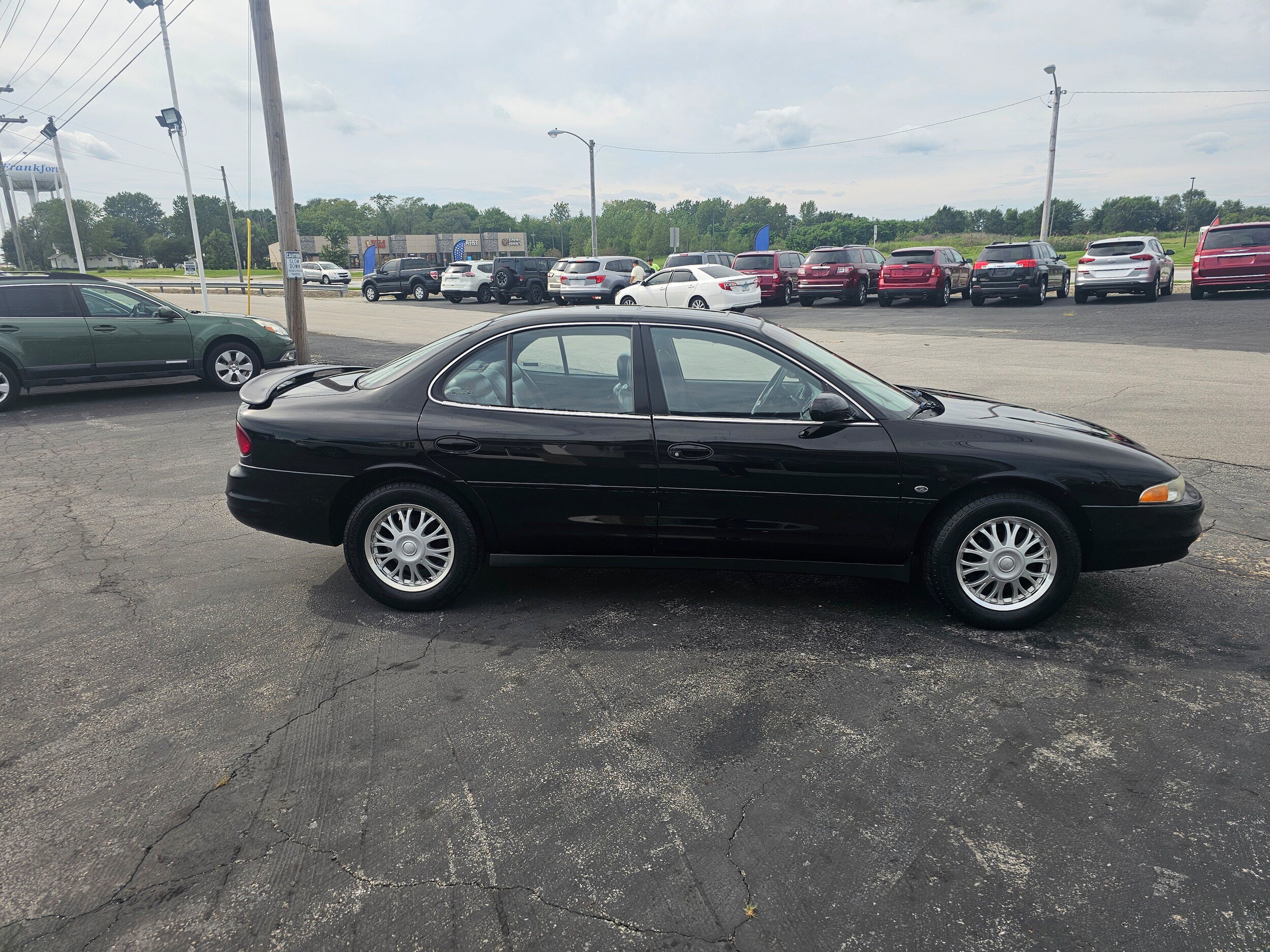 Used 2000 Oldsmobile Intrigue GL FWD image 4