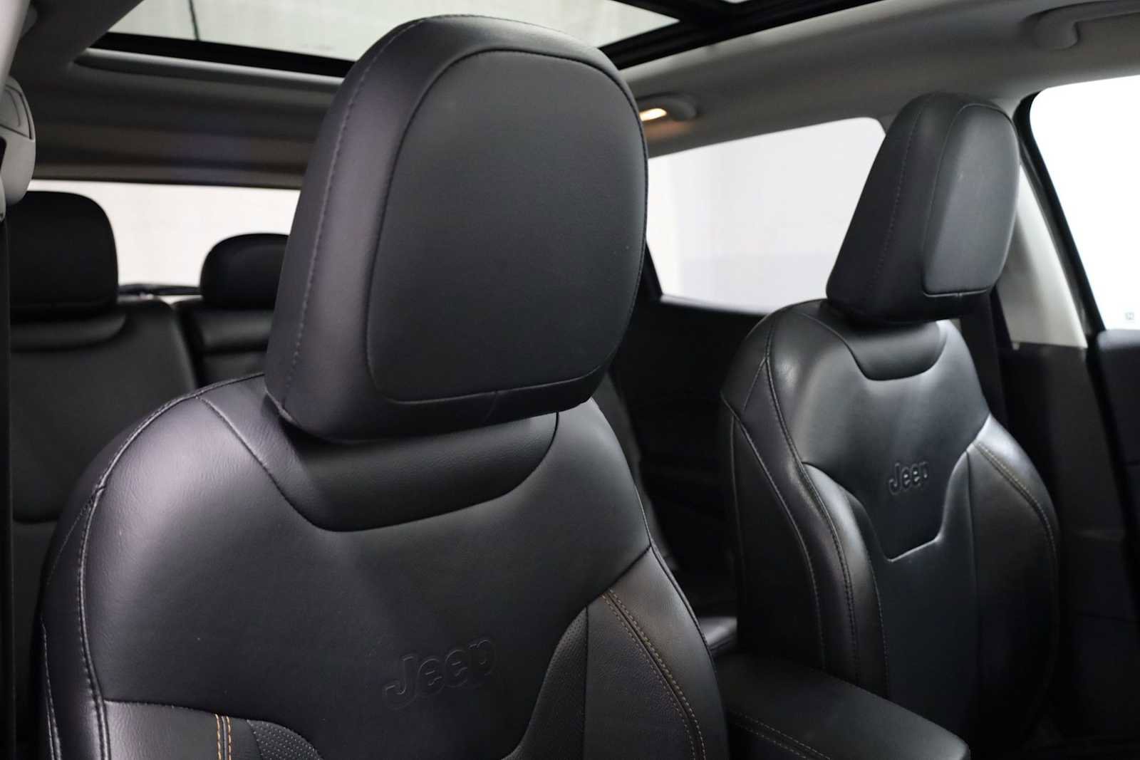 Used 2019 Jeep Compass Limited w/ Safety & Security Group AWD/4WD image 21