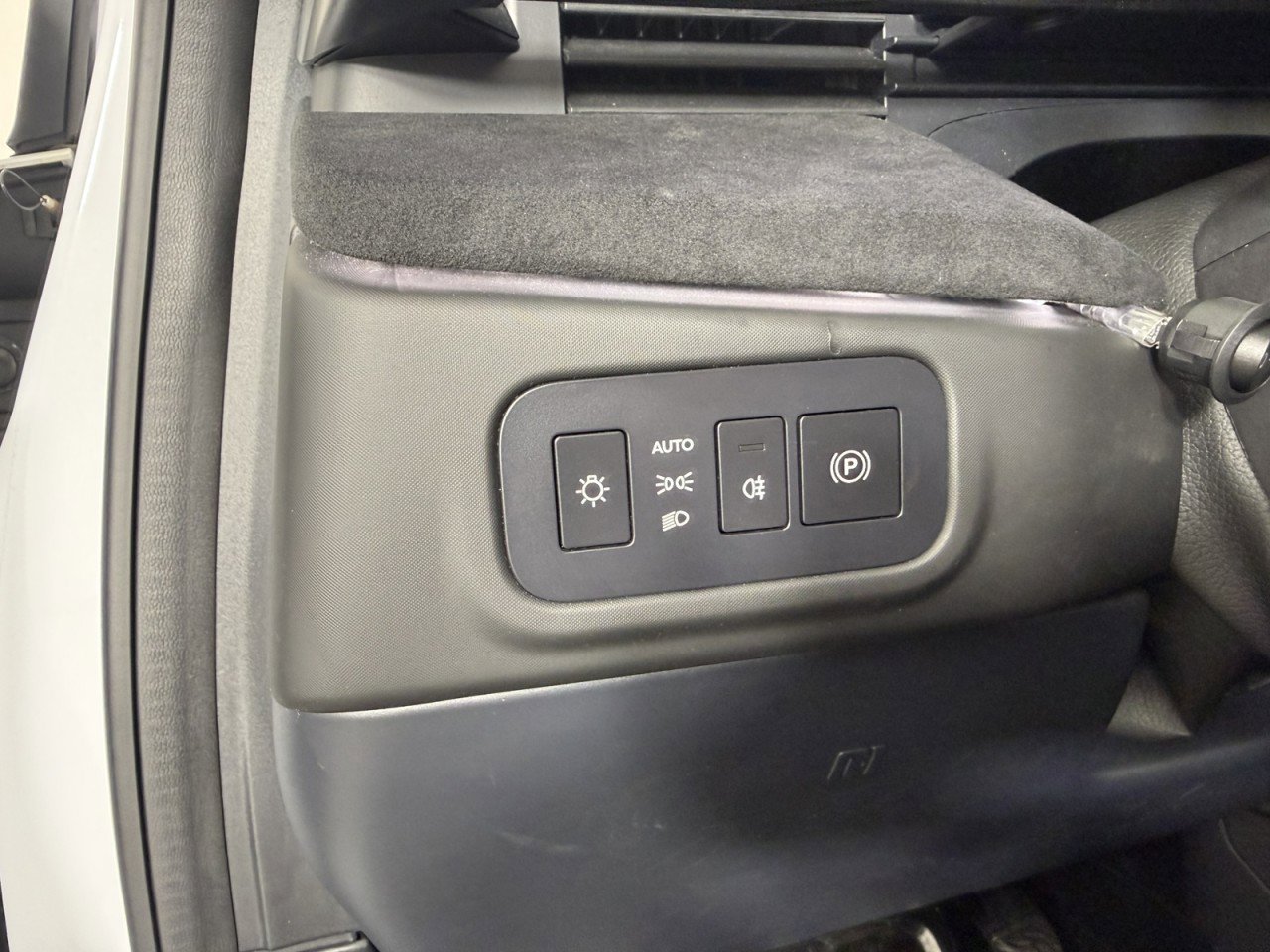 Used 2023 Fisker Ocean Ultra AWD/4WD image 23