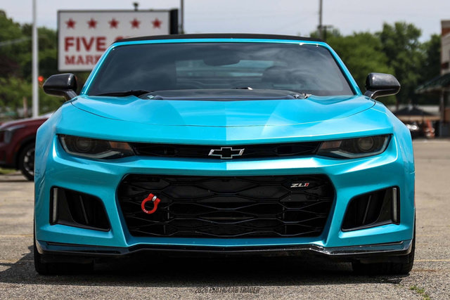 Used 2019 Chevrolet Camaro ZL1 RWD image 17