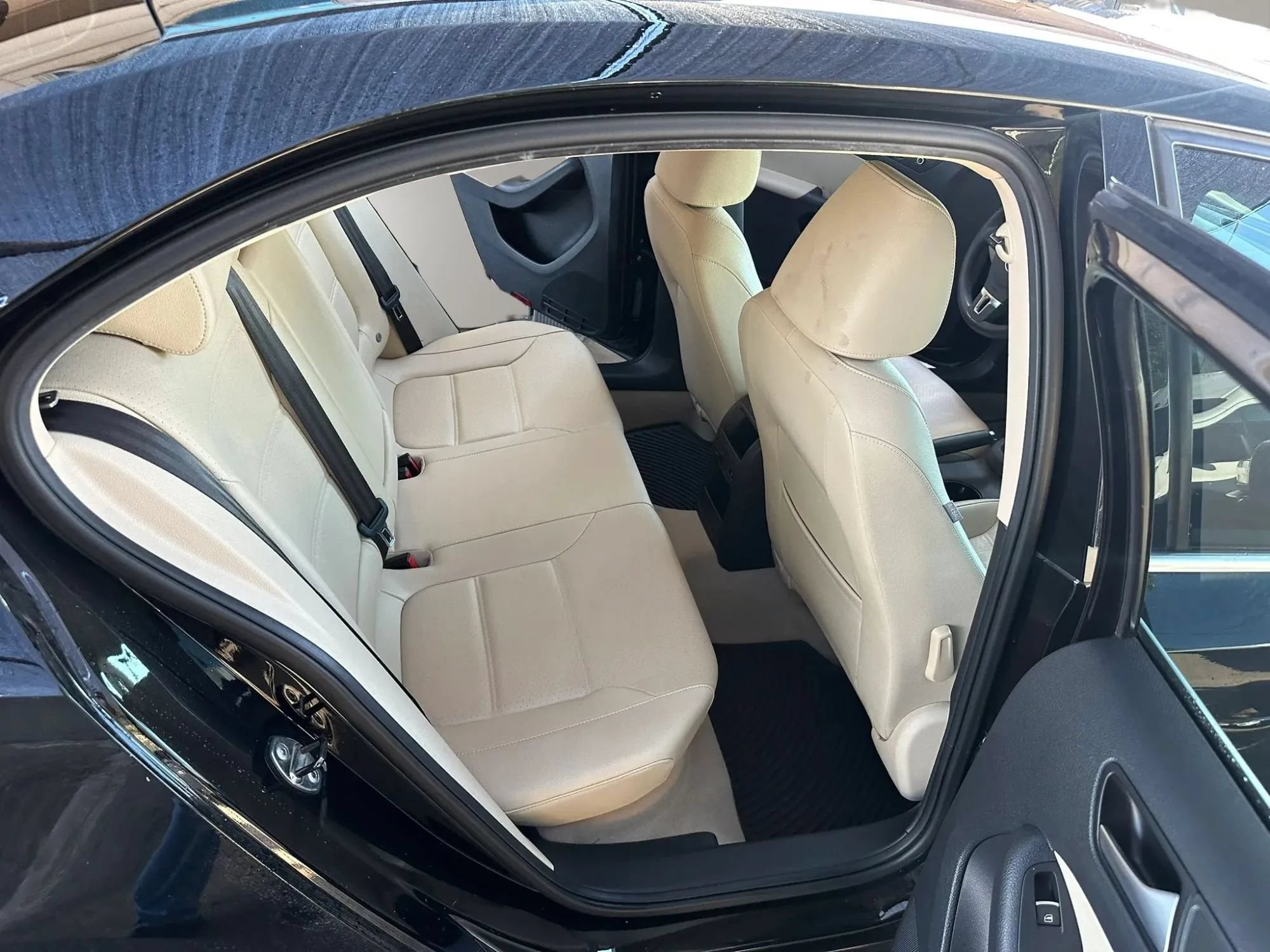 Used 2014 Volkswagen Jetta SE FWD image 18