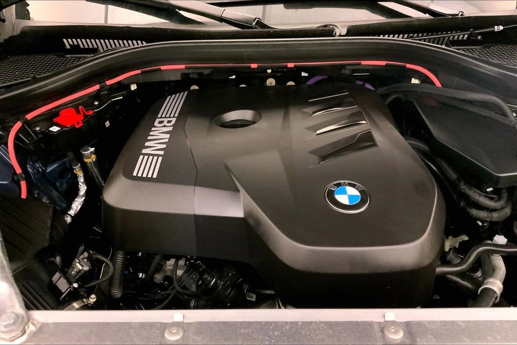 Certified 2025 BMW X3 xDrive30i image 9