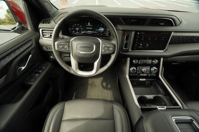 Used 2024 GMC Yukon Denali w/ LPO, Floor Liner Package image 13