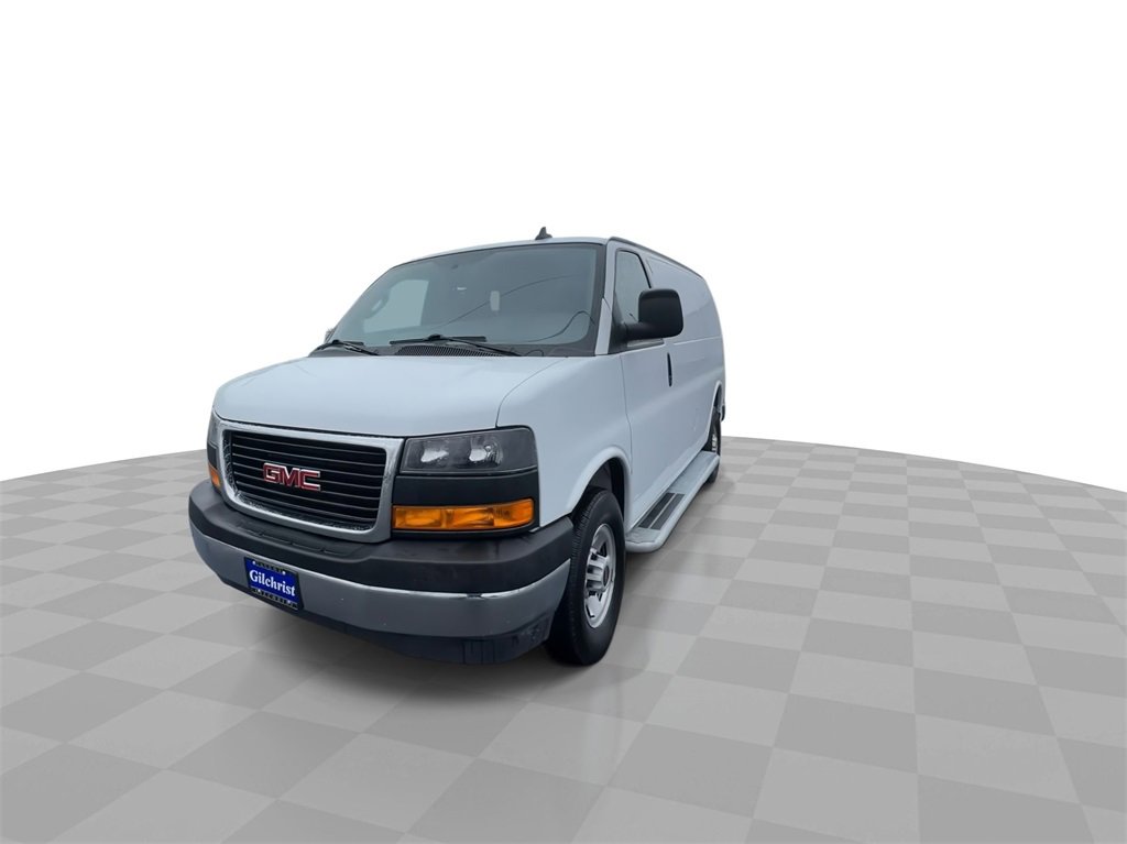 Used 2022 GMC Savana 2500 w/ Driver Convenience Package image 3