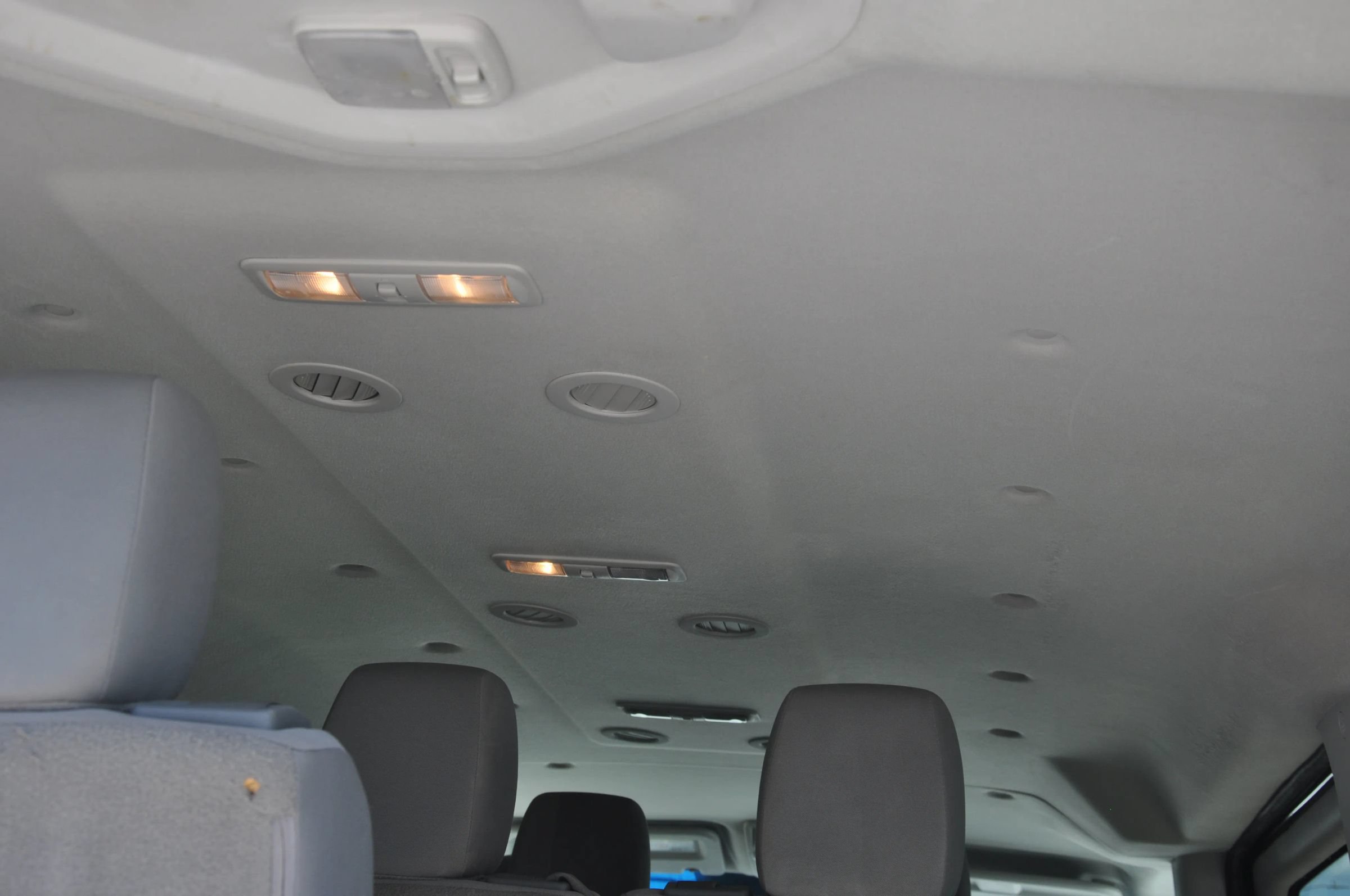 Used 2013 Nissan NV 3500 SV w/ Technology Pkg RWD image 32