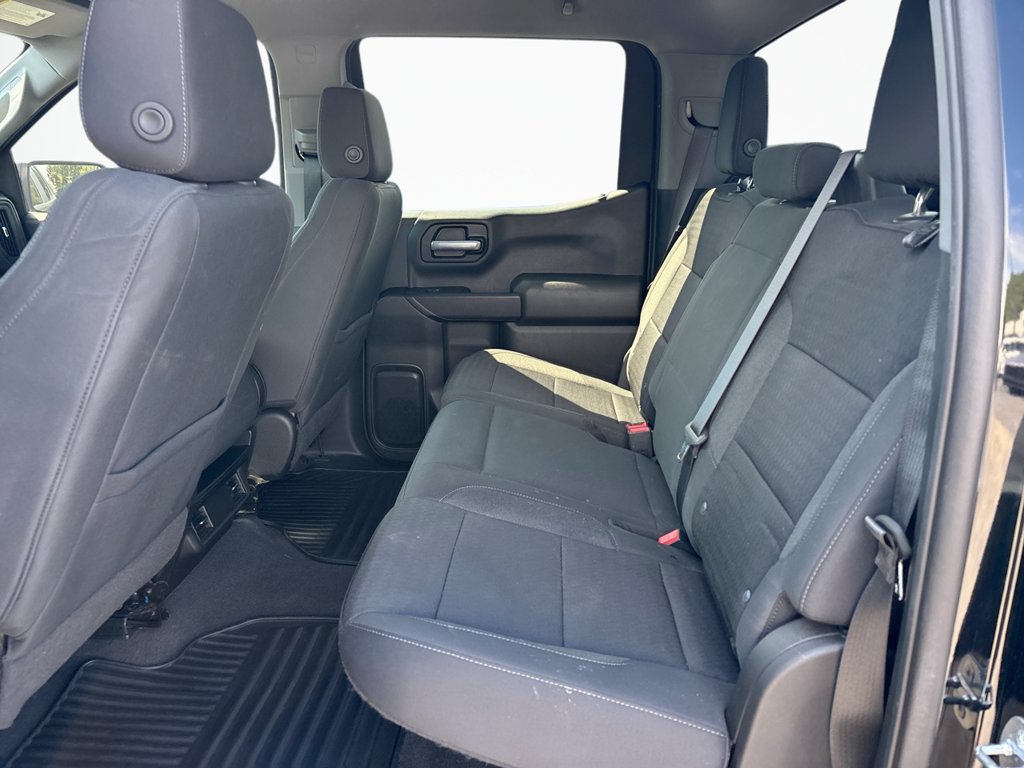 Used 2022 Chevrolet Silverado 1500 Custom AWD/4WD image 18