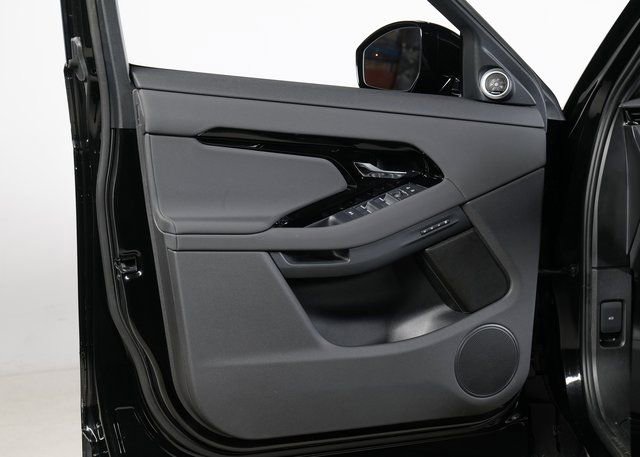 Used 2025 Land Rover Range Rover Evoque S image 24