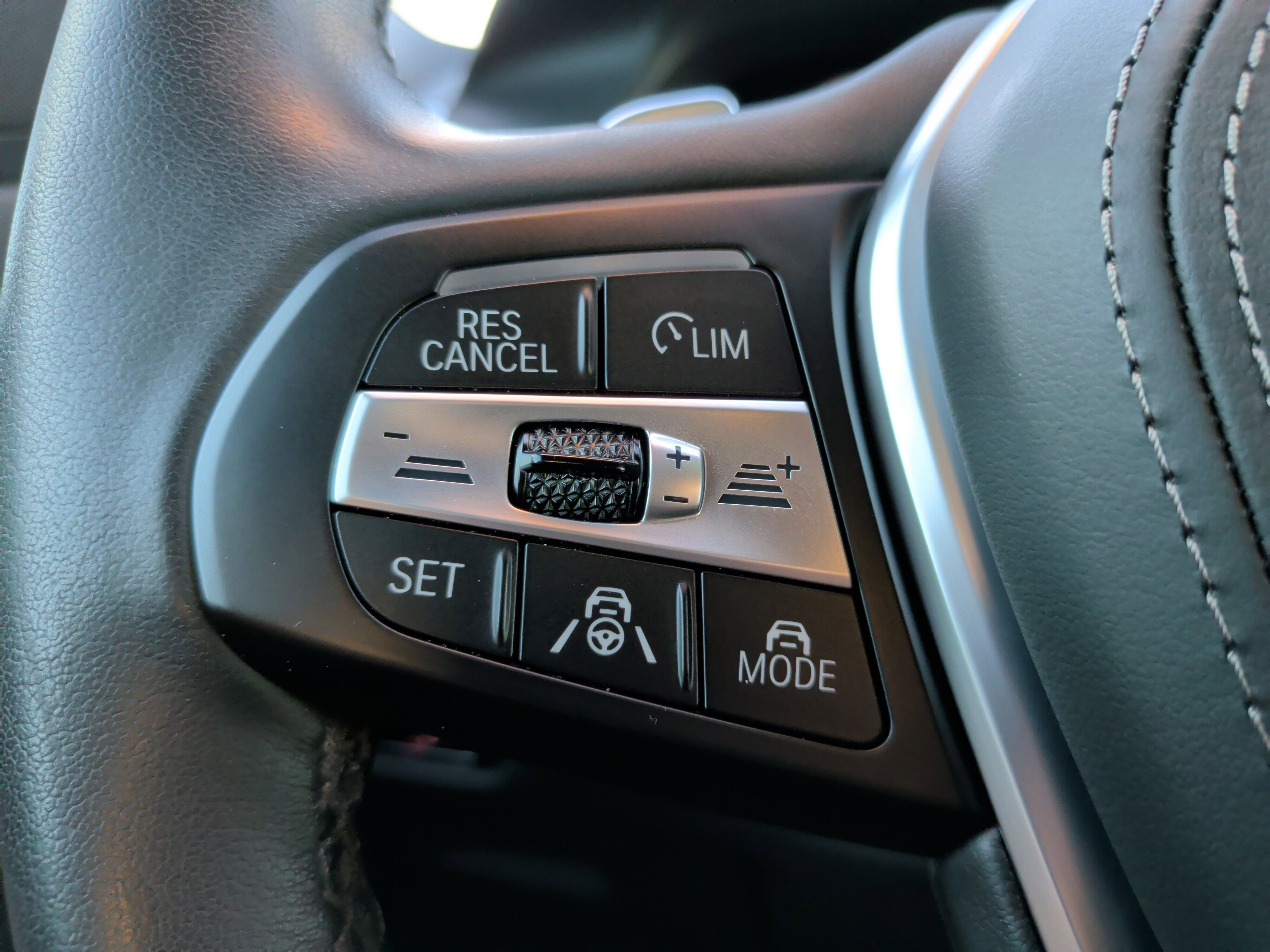 Certified 2022 BMW X5 xDrive40i w/ Executive Package image 15