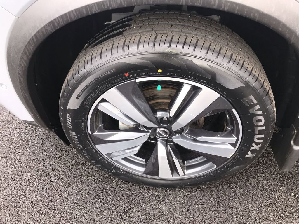 Used 2023 Nissan Rogue SL w/ SL Premium Package AWD/4WD image 10