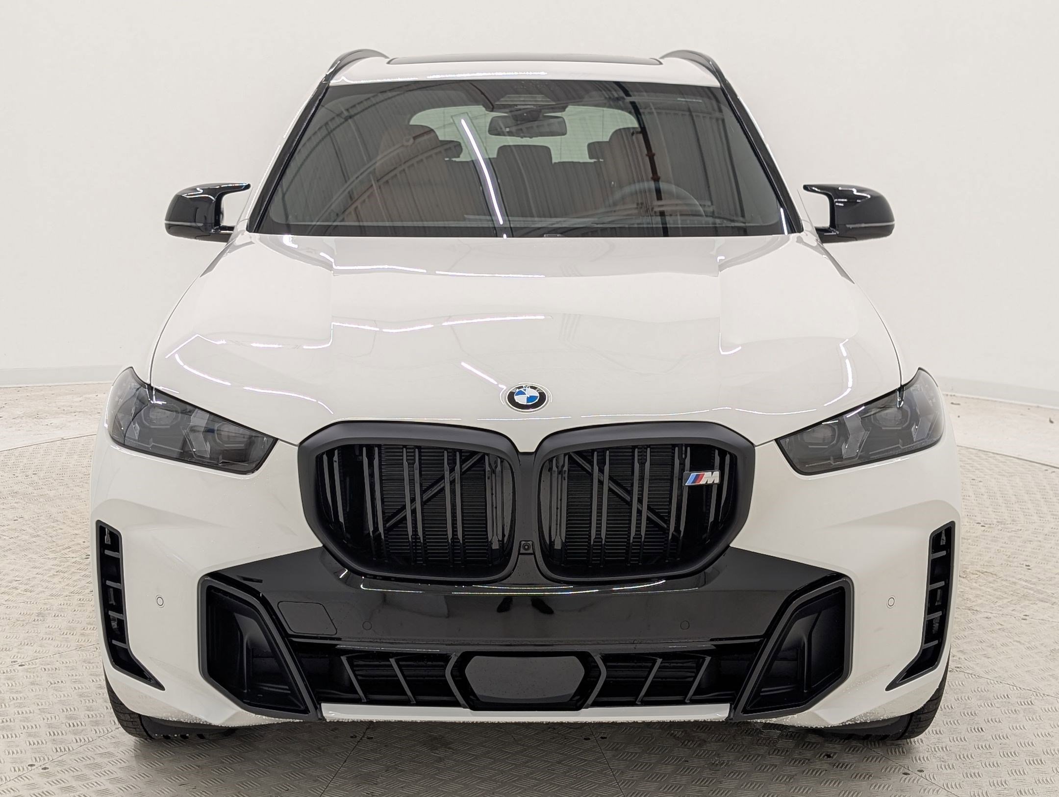 New 2026 BMW X5 M60i image 6