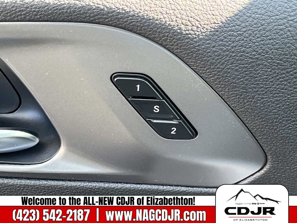 New 2026 Chrysler Pacifica Select image 22