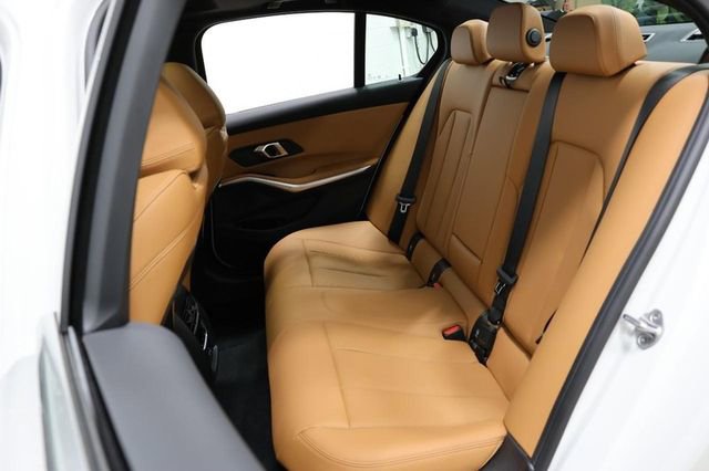 Certified 2025 BMW 330i xDrive Sedan w/ Premium Package image 22