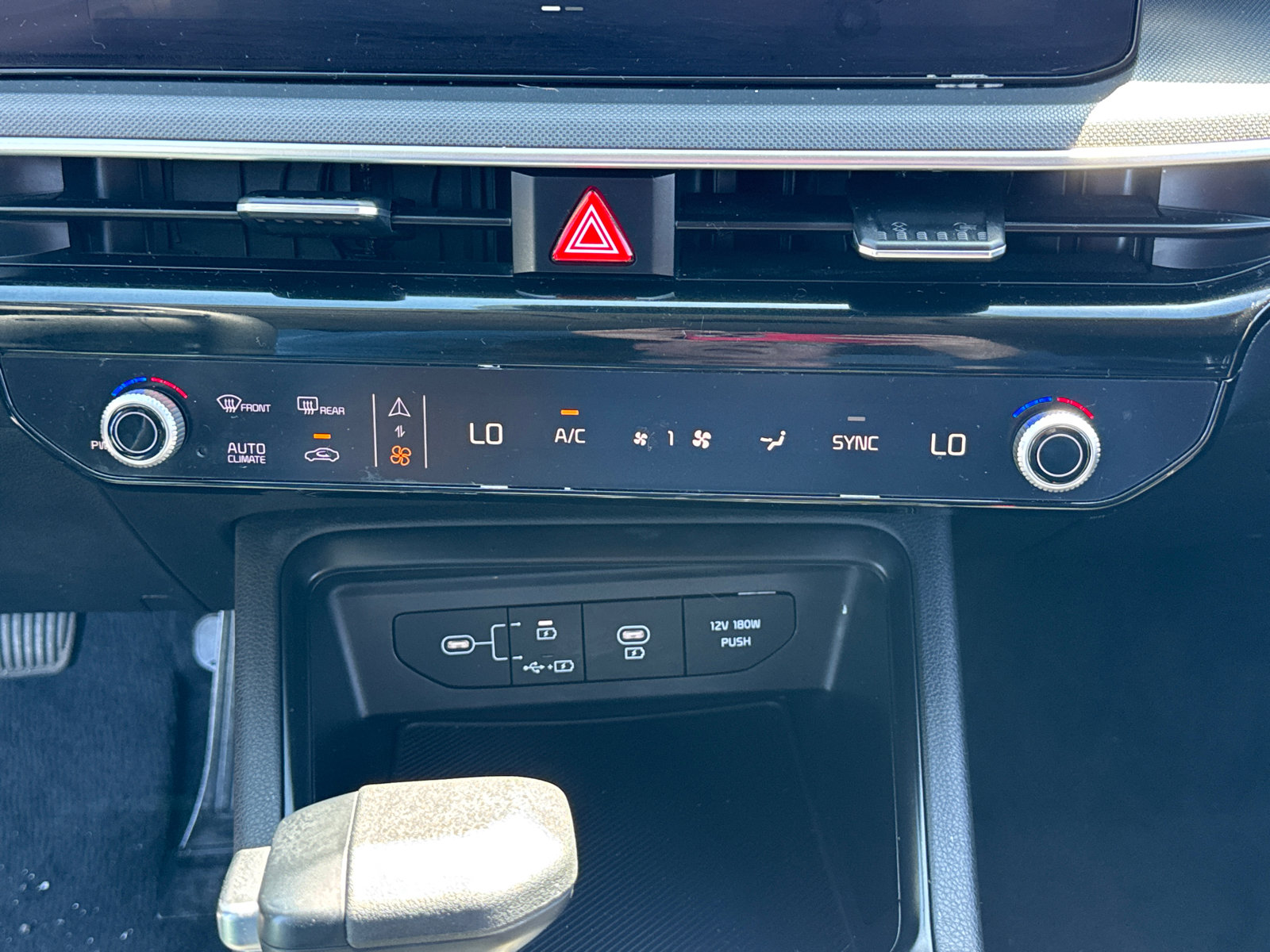 Used 2025 Kia K5 LXS image 12