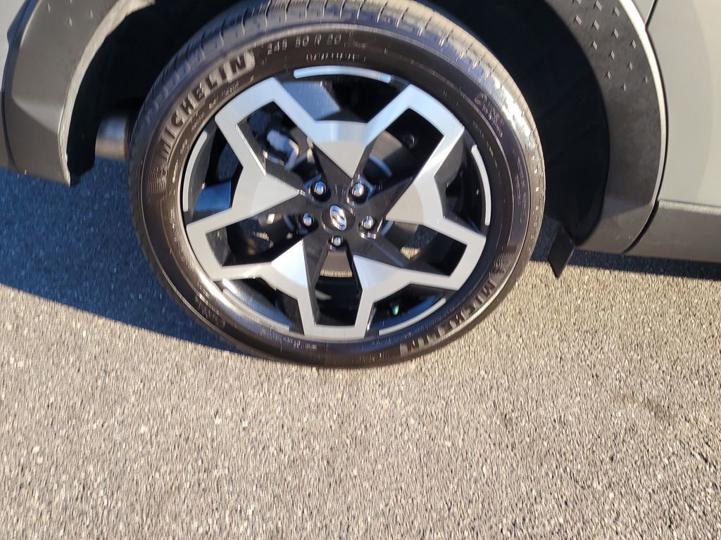 Used 2022 Hyundai Santa Cruz Limited image 5