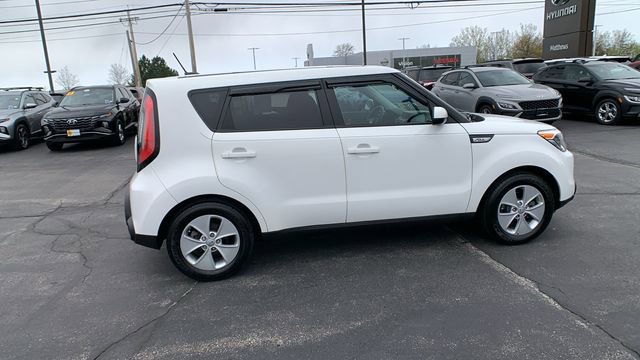 Used 2016 Kia Soul FWD image 6