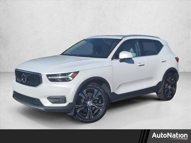 Used 2021 Volvo XC40 T5 Inscription w/ Climate Package image 1