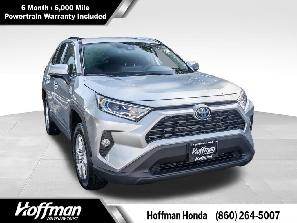 Used 2021 Toyota RAV4 XLE w/ XLE Grade Weather Package AWD/4WD video 1