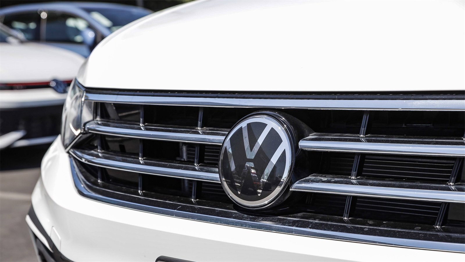 Certified 2024 Volkswagen Tiguan S image 3