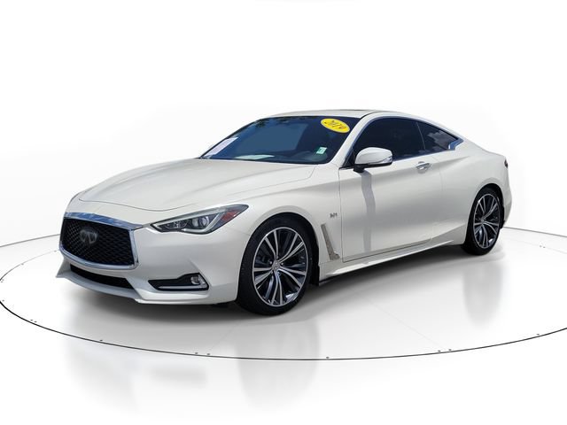 Used 2019 INFINITI Q60 3.0t Luxe RWD image 2