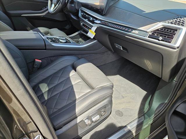 Used 2026 BMW X5 xDrive40i w/ Climate Comfort Package image 21