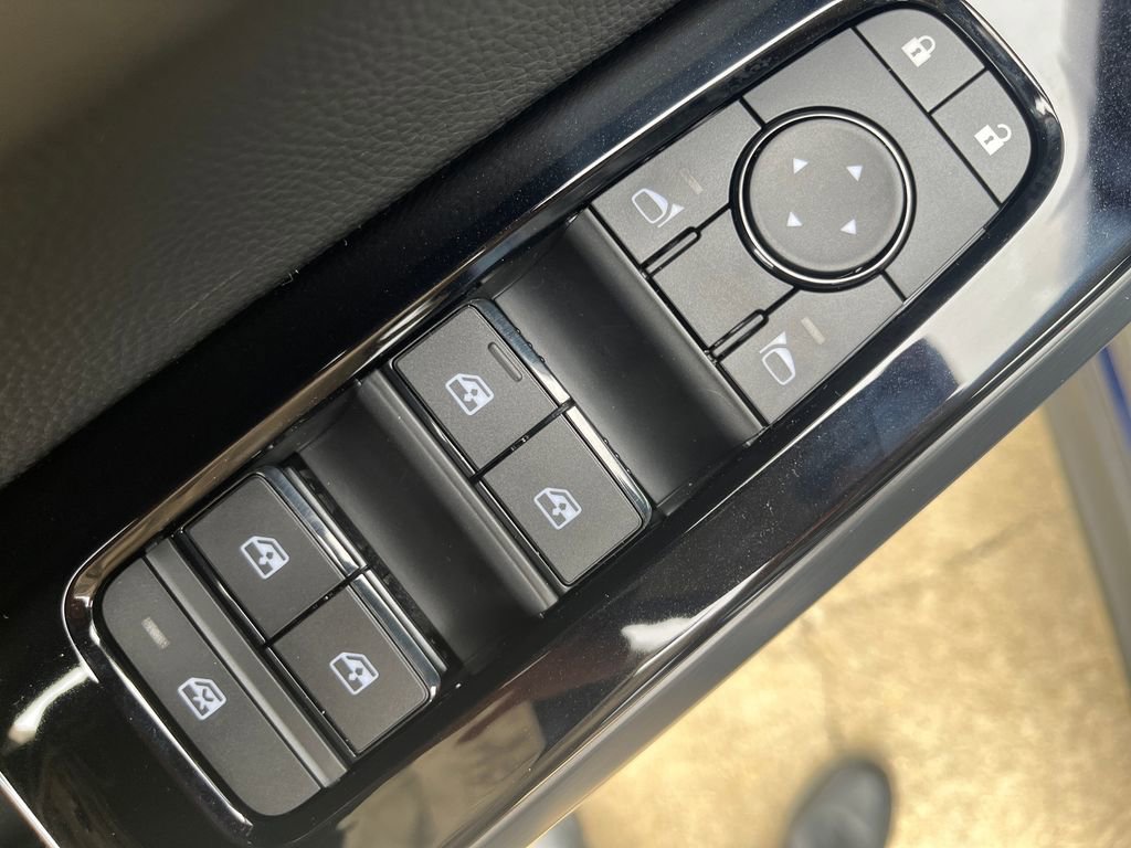 New 2026 Nissan Pathfinder SL FWD image 11