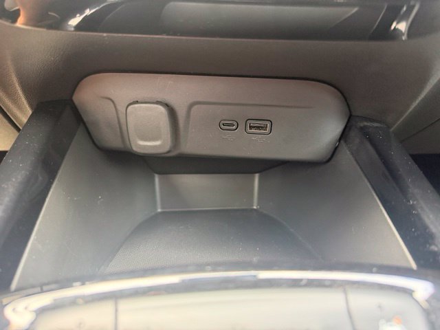 Used 2024 Chevrolet Trax LT w/ Driver Confidence Package FWD image 25