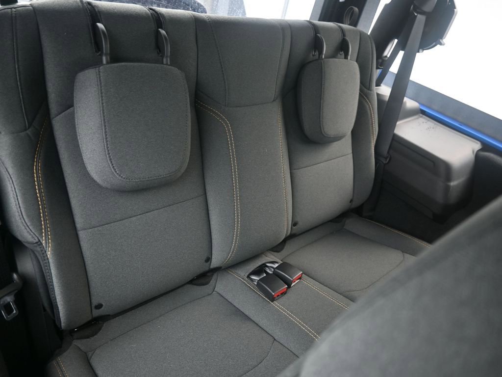 Used 2025 Jeep Wrangler Sport image 15