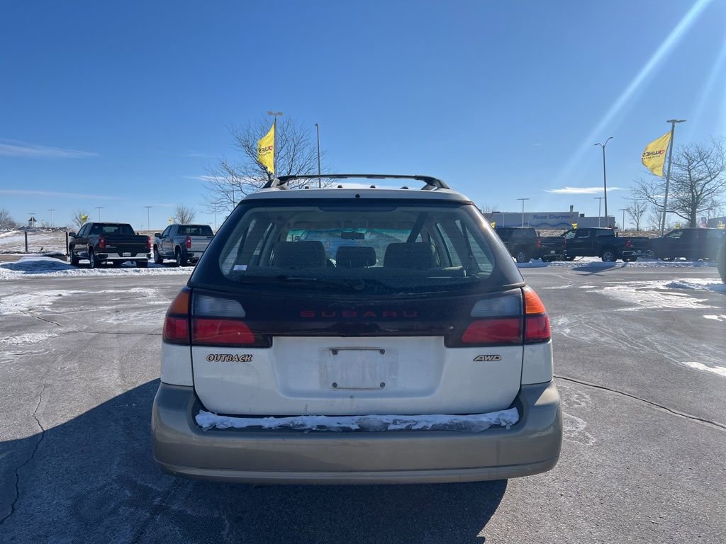 Used 2003 Subaru Outback Wagon image 4