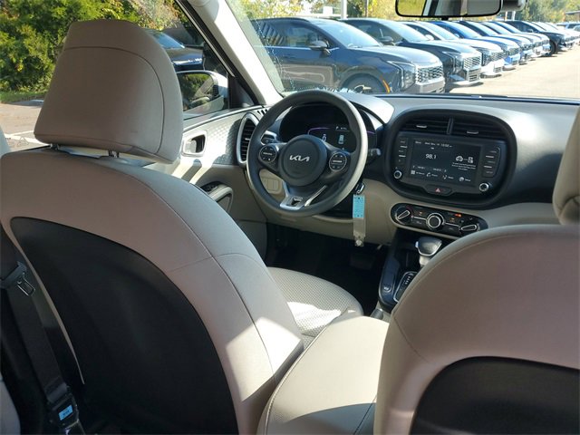 New 2025 Kia Soul LX image 13