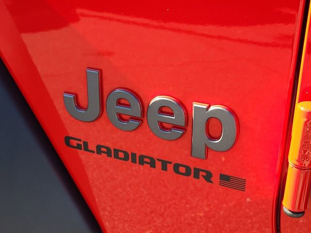 Used 2024 Jeep Gladiator Rubicon w/ Technology Group image 29