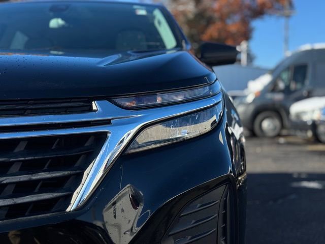 Used 2024 Chevrolet Equinox LS image 8