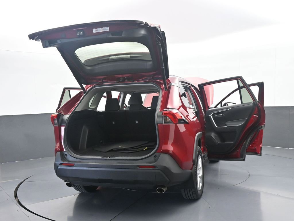 Used 2020 Toyota RAV4 XLE w/ Convenience Package image 70