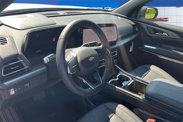 New 2026 Chevrolet Traverse LT w/ Driver Confidence Package image 7