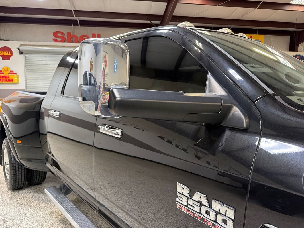 Used 2018 RAM 3500 Laramie w/ Convenience Group AWD/4WD image 46