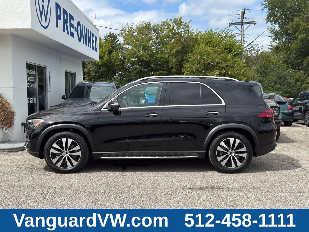 Used 2025 Mercedes-Benz GLE 450 4MATIC w/ Warmth & Comfort Package image 6