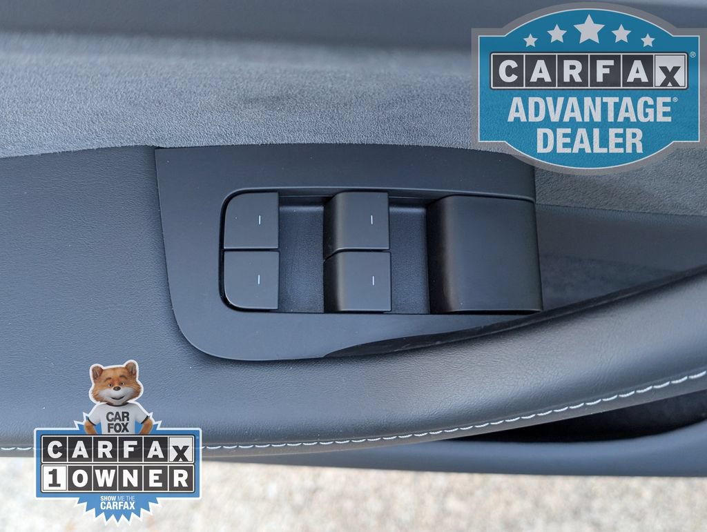 Used 2024 Tesla Model Y Long Range AWD/4WD image 14