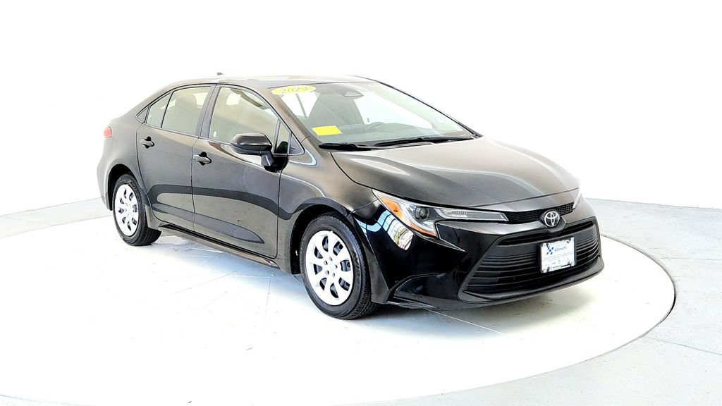 Certified 2023 Toyota Corolla LE w/ Carpet Mat Package (TMS) FWD image 7