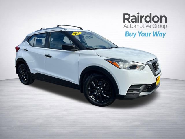 Used 2018 Nissan Kicks S w/ Exterior Package image 1