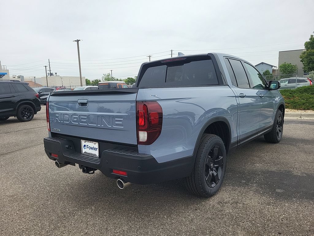 New 2026 Honda Ridgeline Black Edition image 3