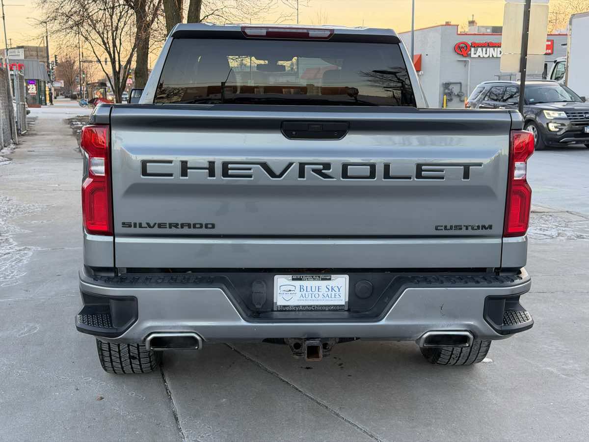 Used 2019 Chevrolet Silverado 1500 Custom w/ Custom Value Package image 6