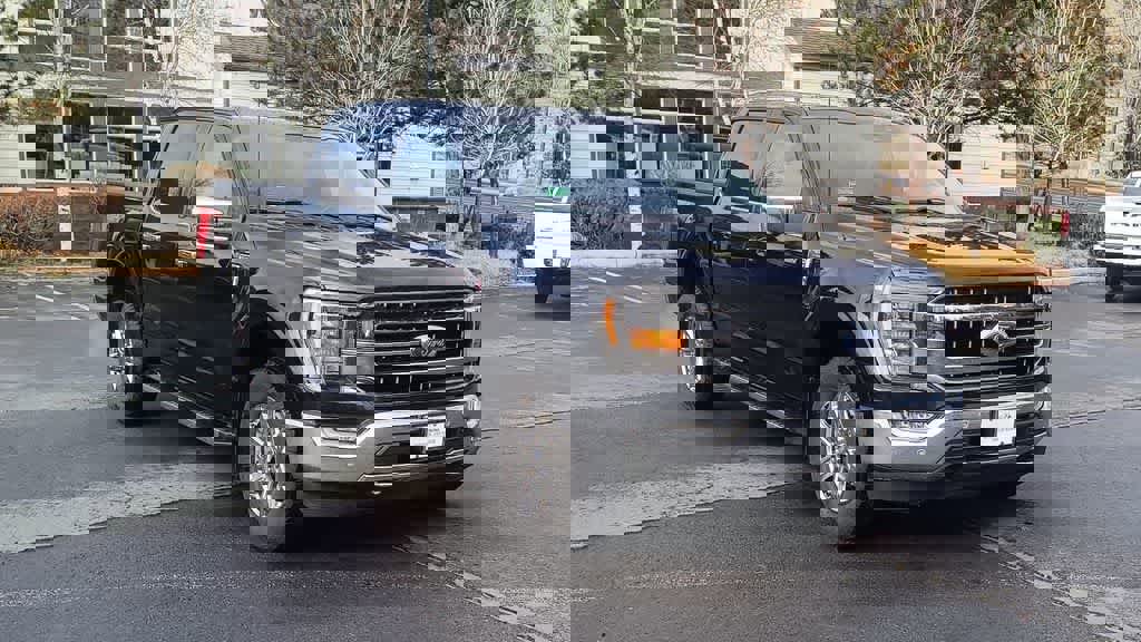 Used 2021 Ford F150 4x4 SuperCrew image 3