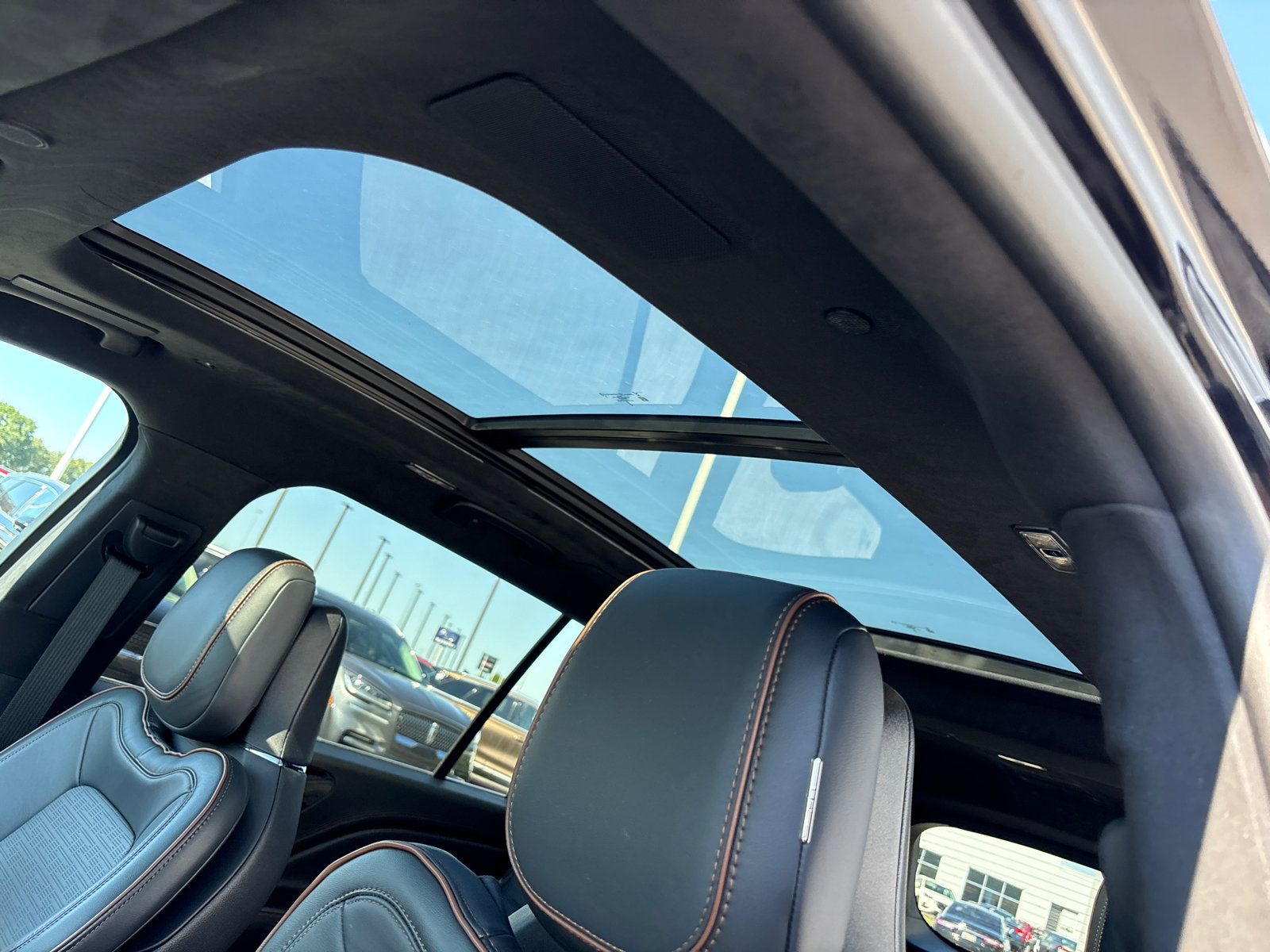 New 2025 Lincoln Aviator Black Label image 27