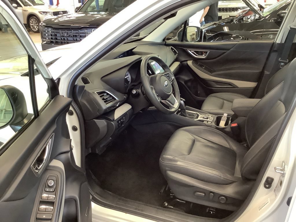 Certified 2023 Subaru Forester Limited AWD/4WD image 14